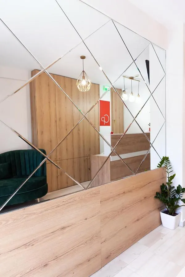 City Plaza Apartments & Rooms Thessaloniki 3*,  Greece